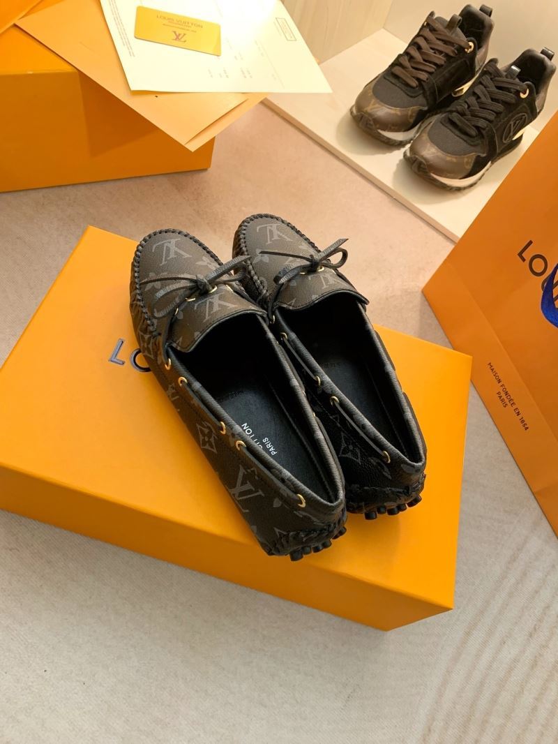 Louis Vuitton Low Shoes